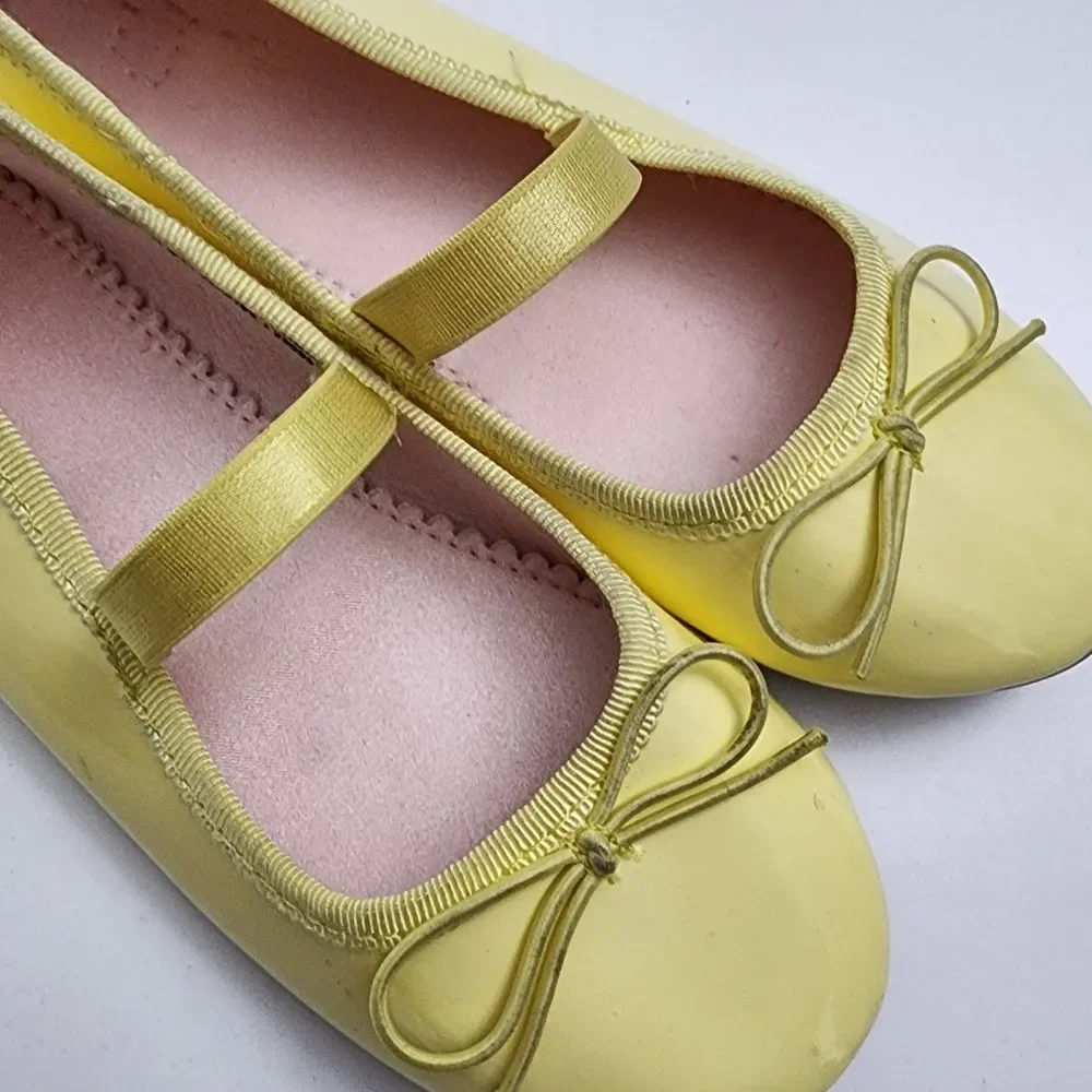 H&M Girls Yellow Patent Mary Jane Ballet Flats Shoes Size 12.5